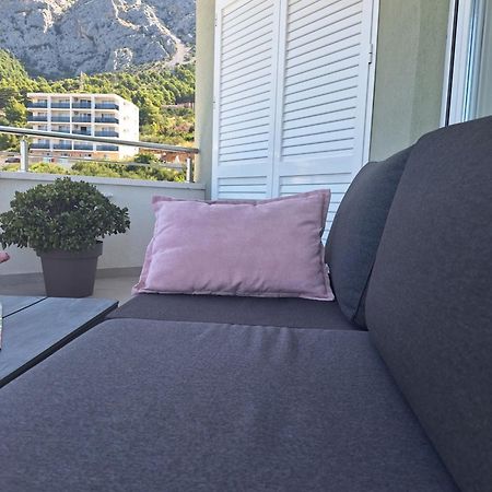 Apartment Anny De Luxe With Sea View Makarska Kültér fotó