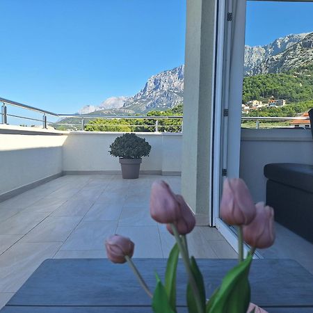 Apartment Anny De Luxe With Sea View Makarska Kültér fotó
