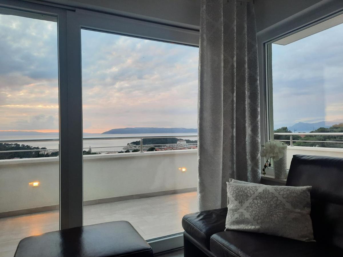 Apartment Anny De Luxe With Sea View Makarska Kültér fotó