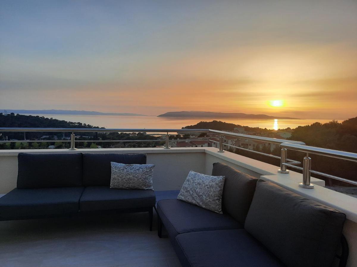 Apartment Anny De Luxe With Sea View Makarska Kültér fotó