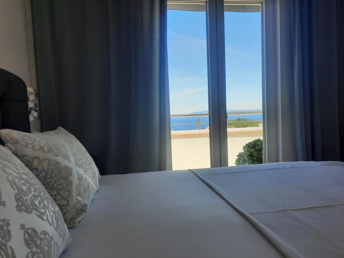 Apartment Anny De Luxe With Sea View Makarska Kültér fotó